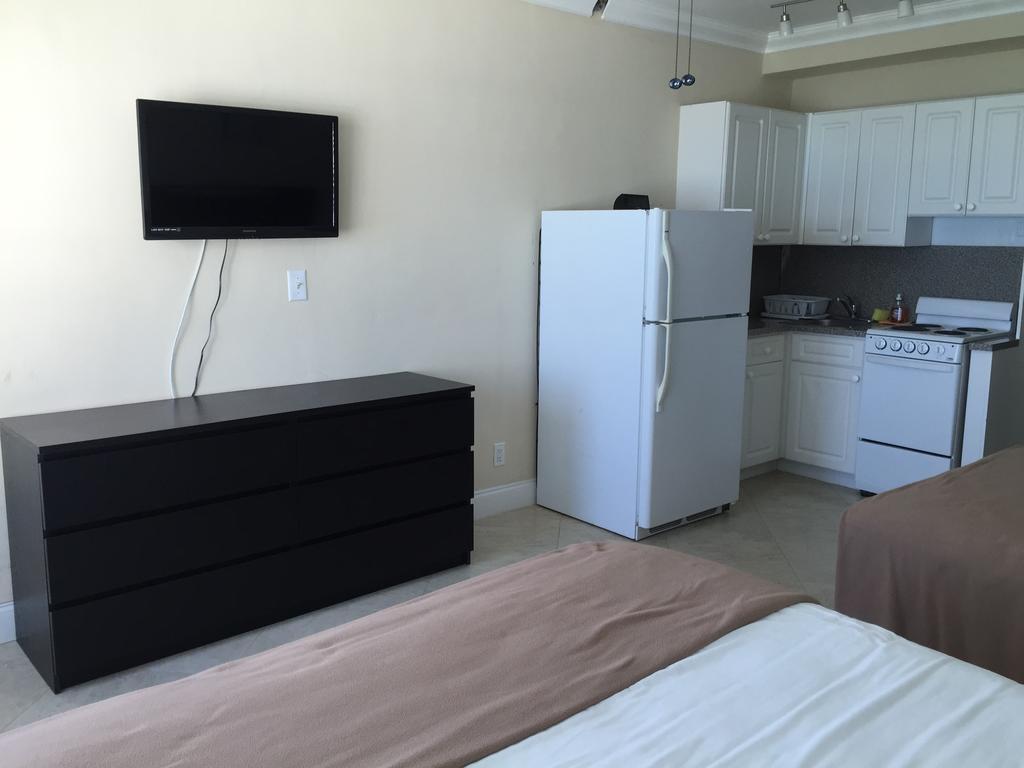 Ocean View In Apartment Miami Beach