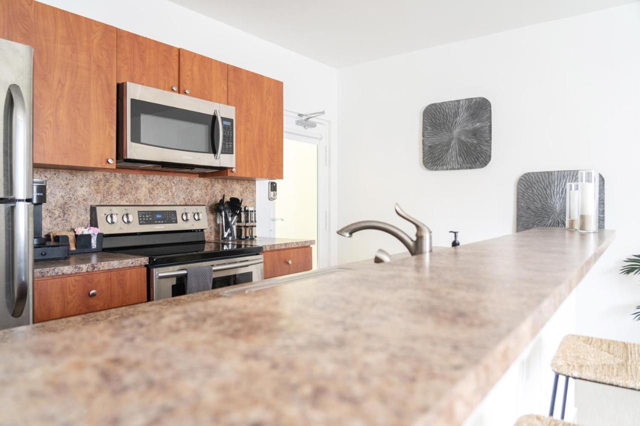 Miami Apartment *