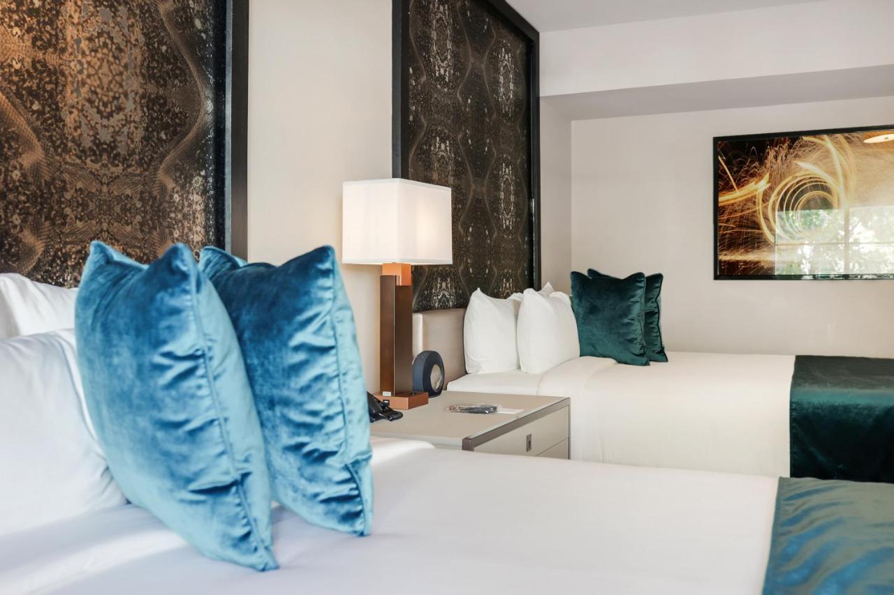 Venezia Hotel Miami Beach
