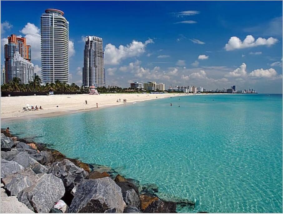 Apartment Steps To The Beach! Miami Beach