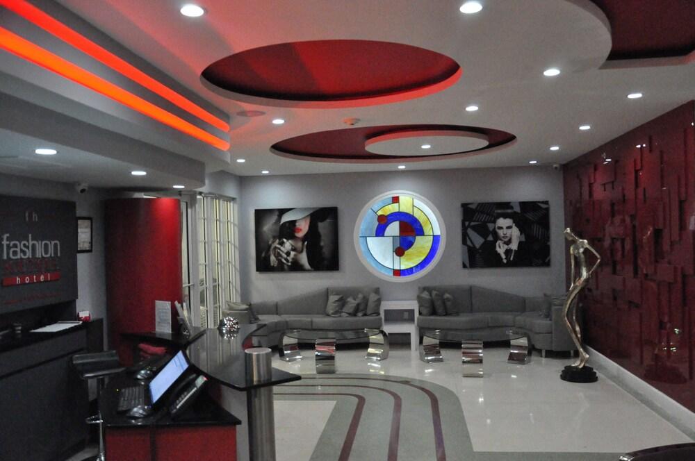 The Cove By Renzzi (adults Only)