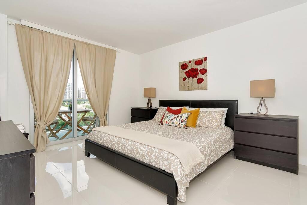 Special Beautiful Modern *