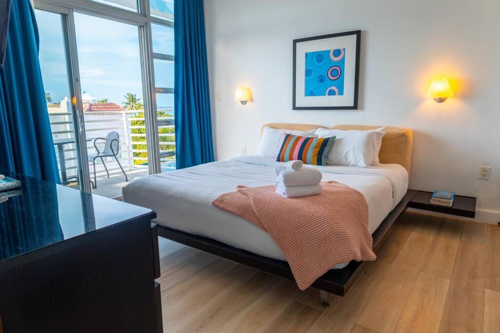 Apartment 1 Bedroom With King Bed And Roof-top Pool And Bar C503