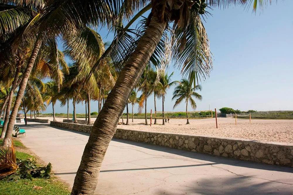 Plustay: Miami Oasis Hotel Miami Beach