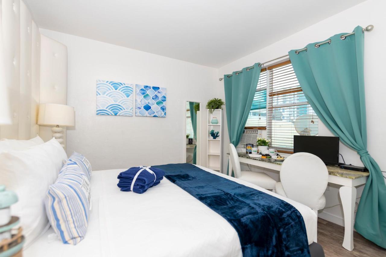 Apartment 6768 Collins Miami Stays *