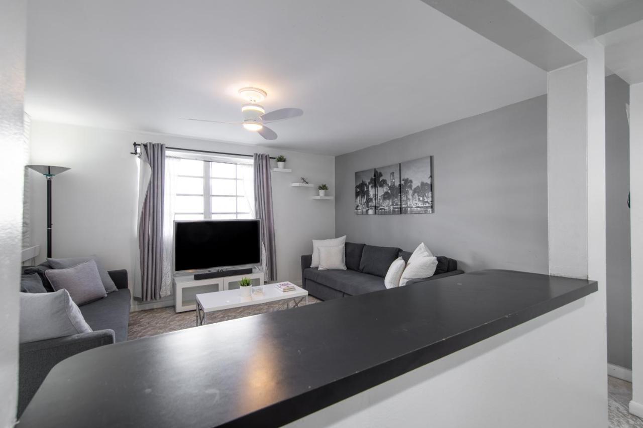 Apartment Collins Chic