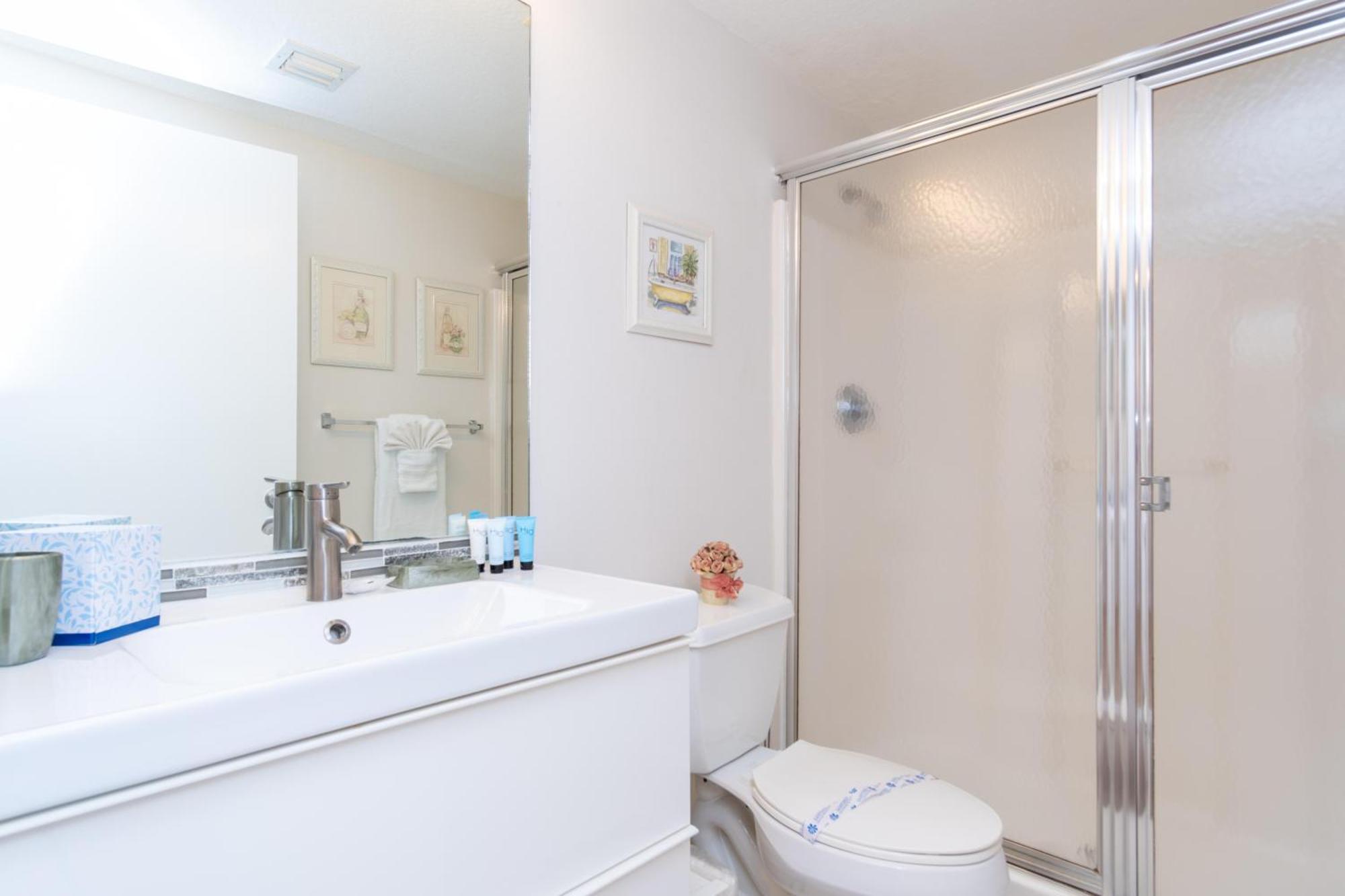 Golden Bay 62 Apartment