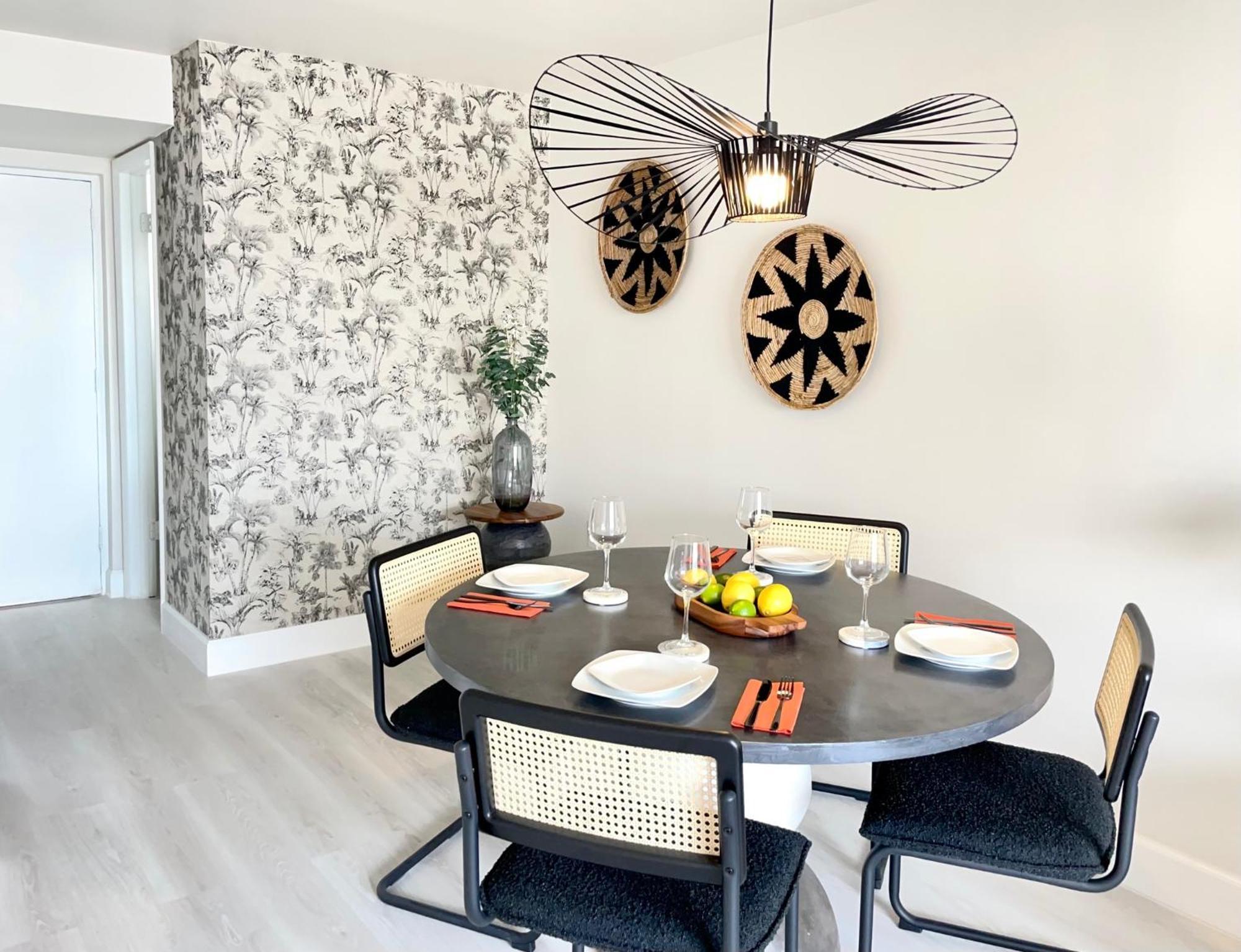 Zen Vibe On The /700 Sqft * Miami Beach