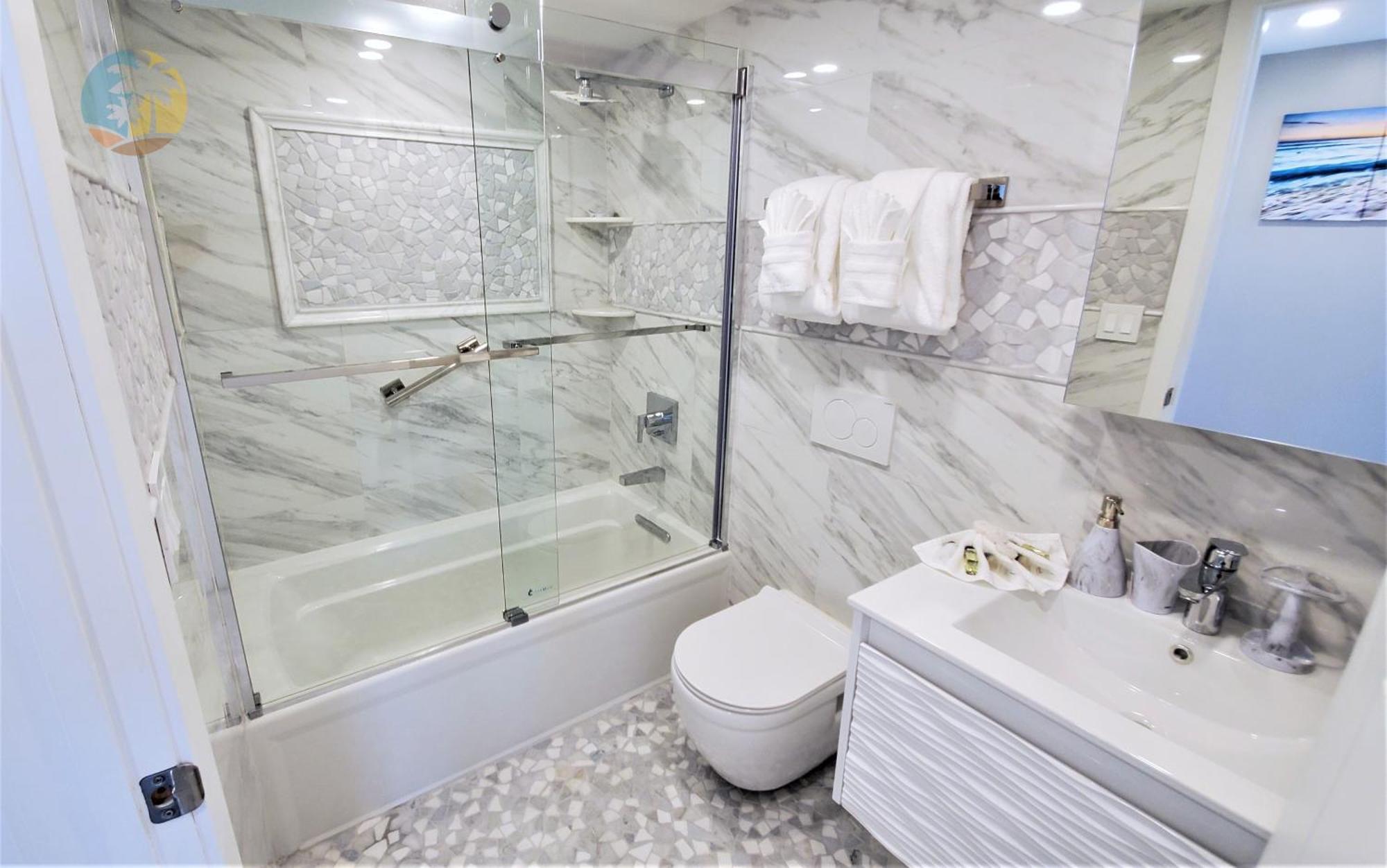 Luxury - Hora
