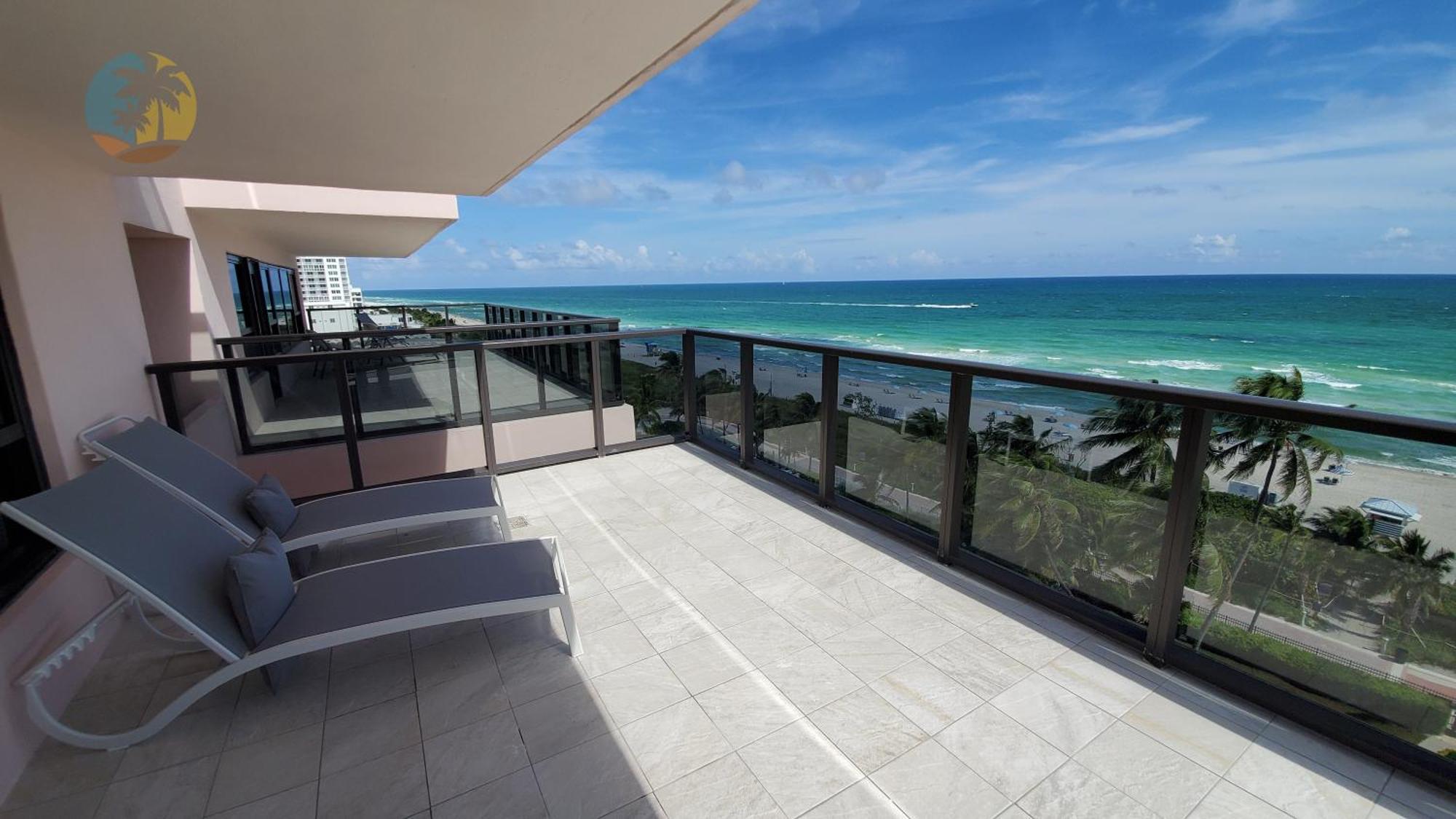 Luxury - Hora * Miami Beach