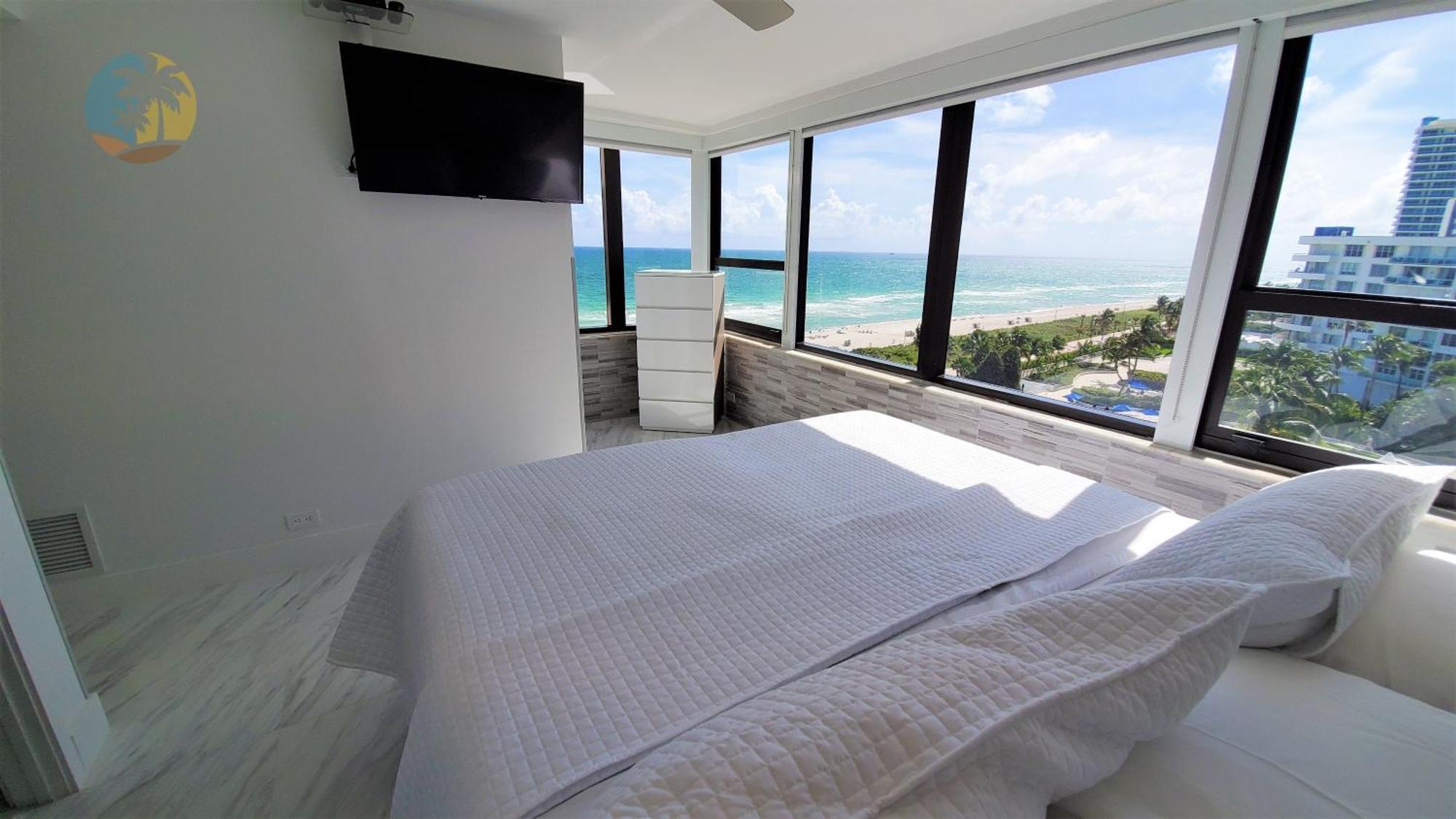 Luxury - Hora