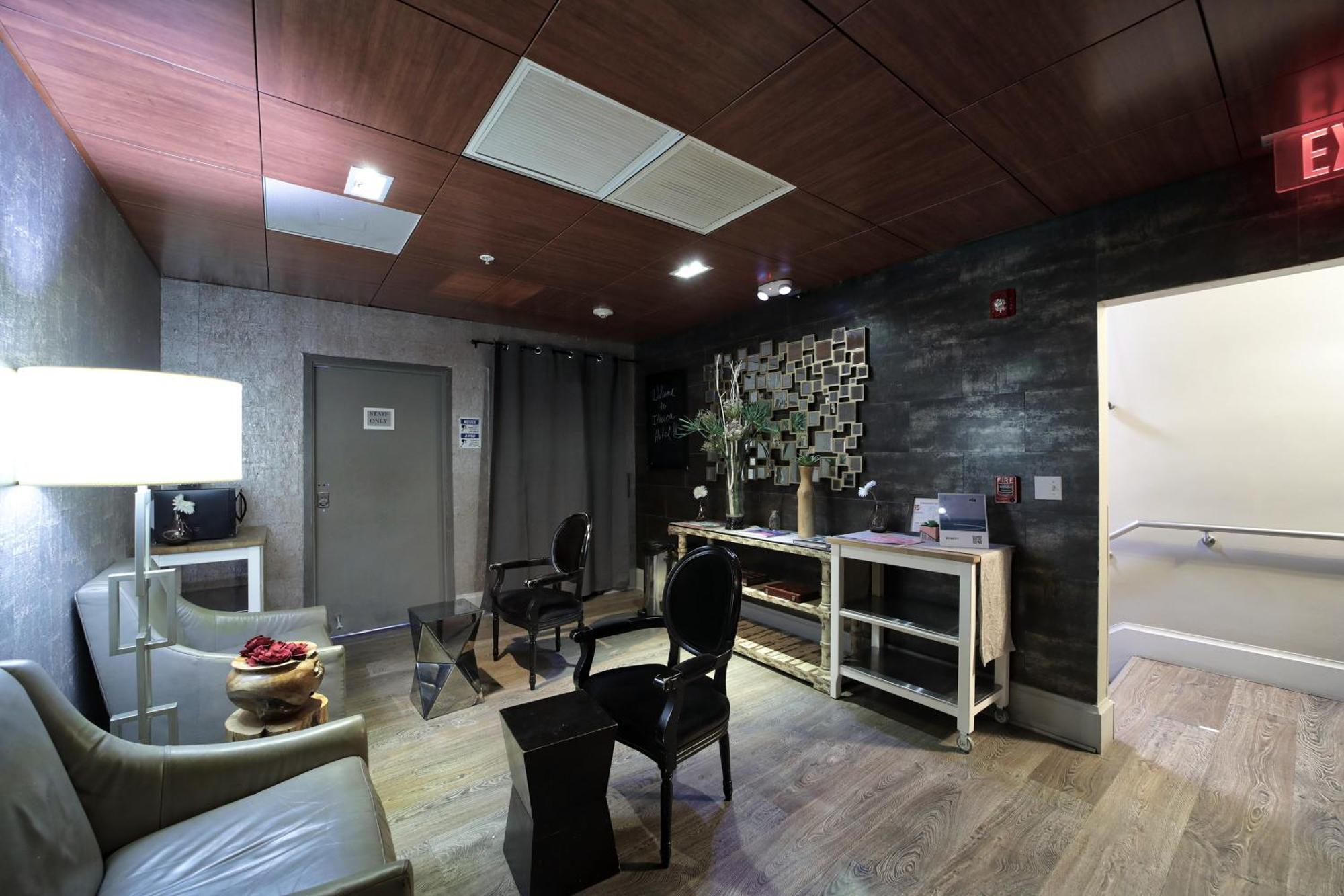 Ithaca Aparthotel