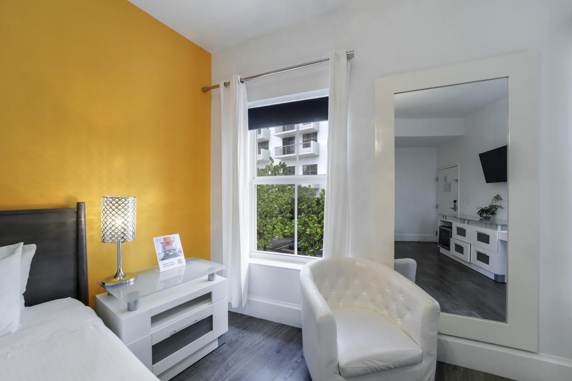 Ithaca Aparthotel 3*