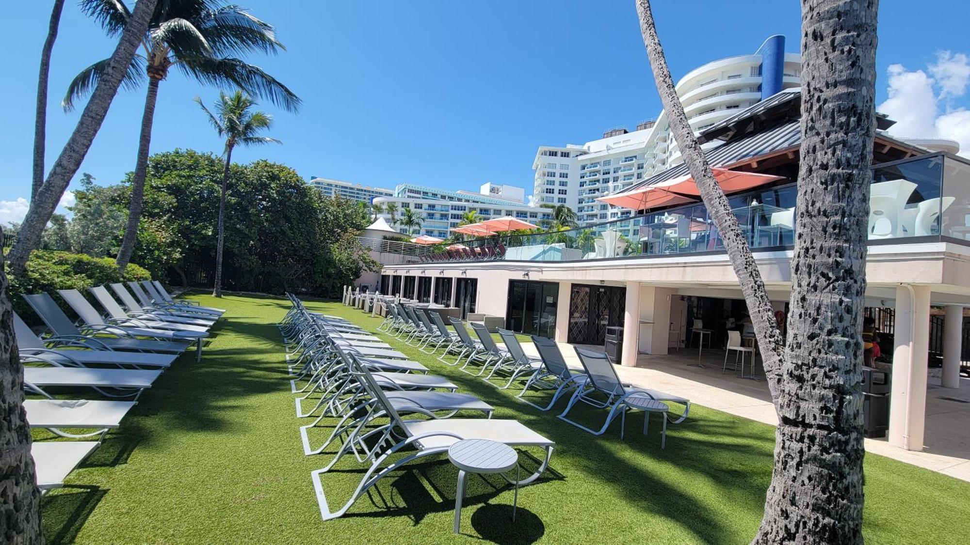 Aparthotel 2 Bedroom 2 Bath Beachfront On Miami Millionaire Row