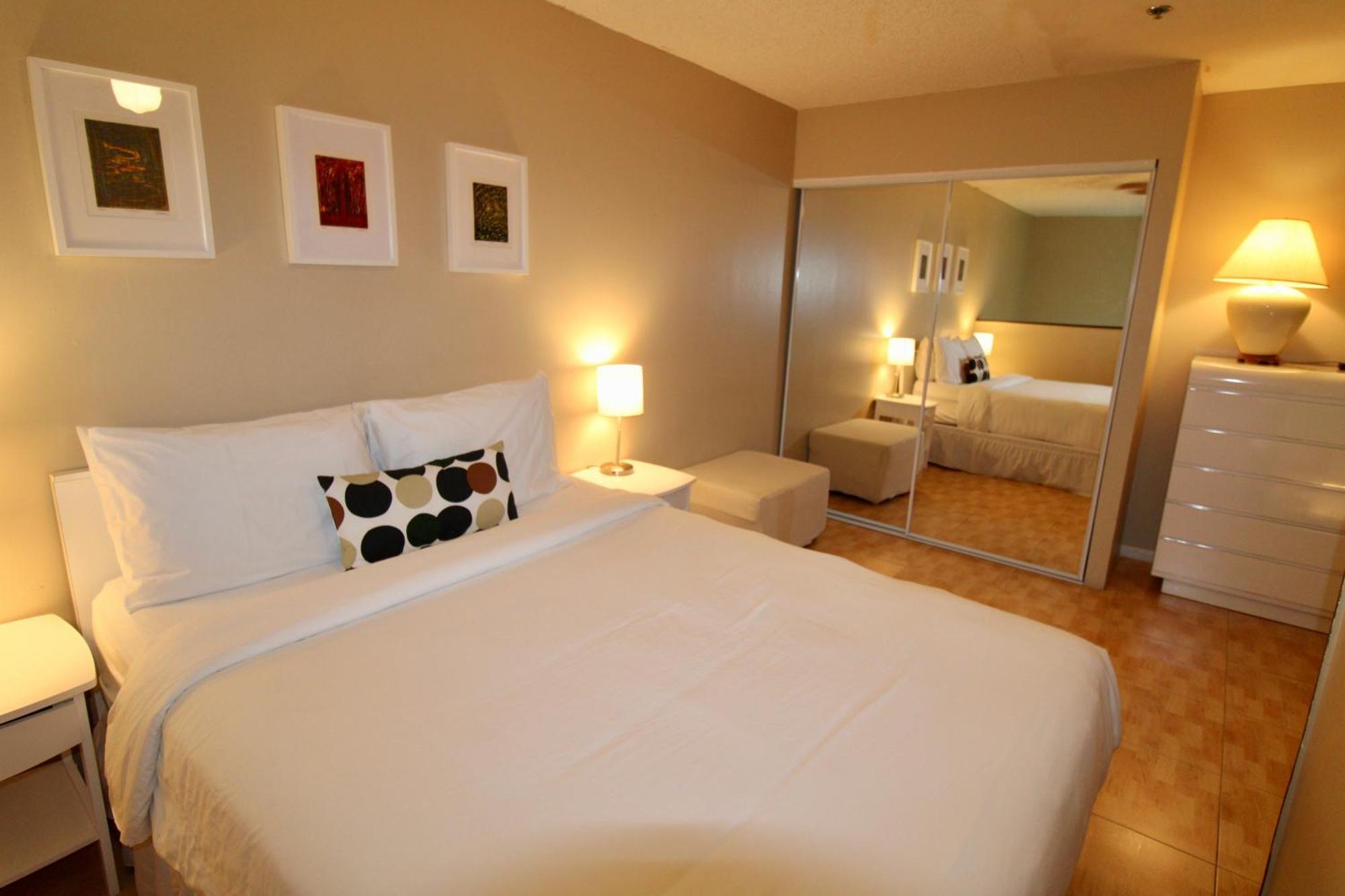 Castle L1 Double-loft With Access, Pool, Tennis And Free Parking! * Miami Beach