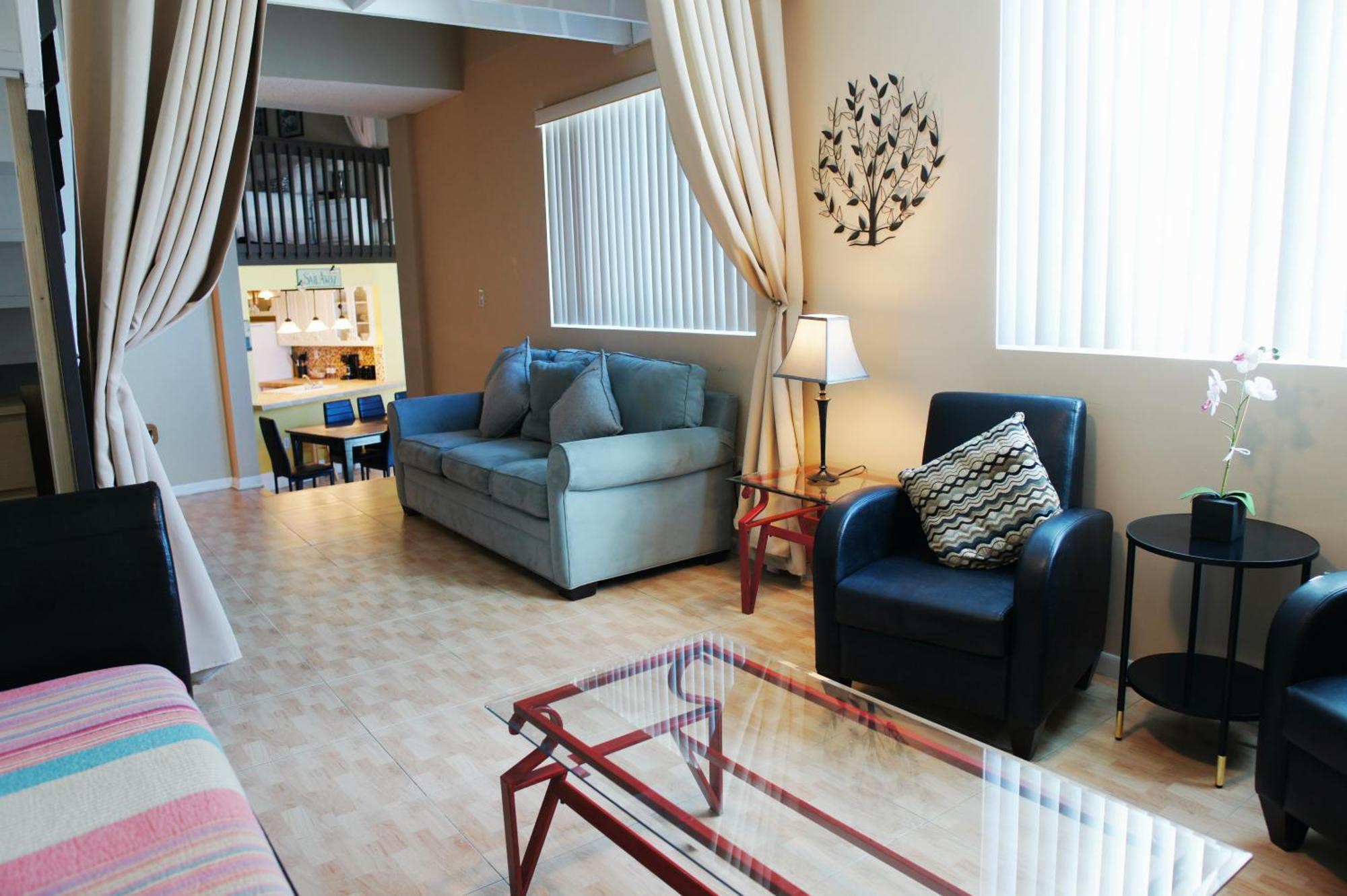 Castle L1 Double-loft With Access, Pool, Tennis And Free Parking! Holiday home Miami Beach