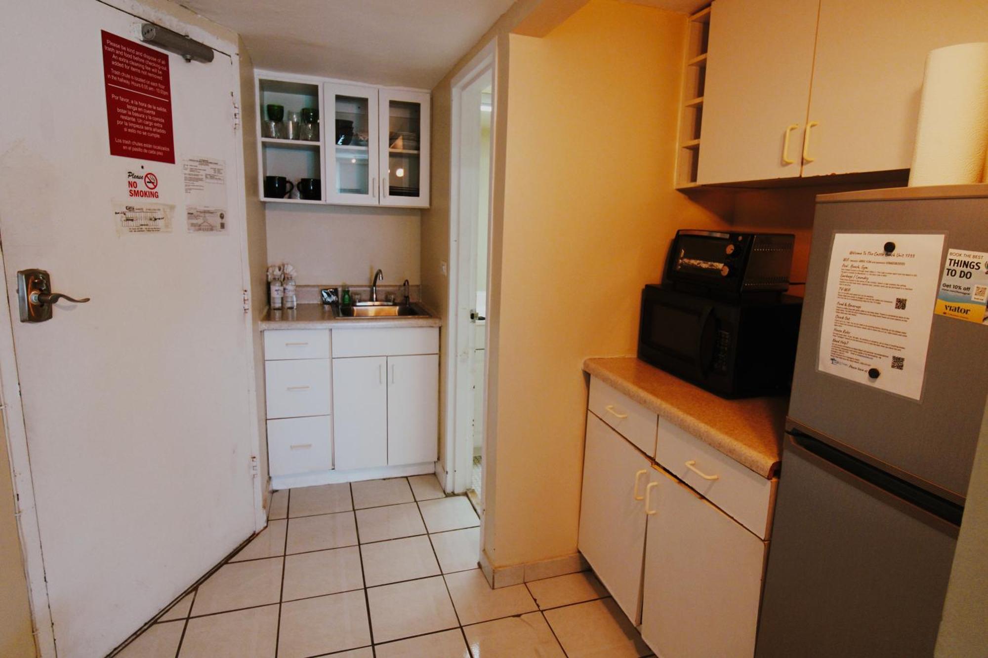 Castle 1733 Ocean View With Direct Access, Pool, Tennis & Free Parking *