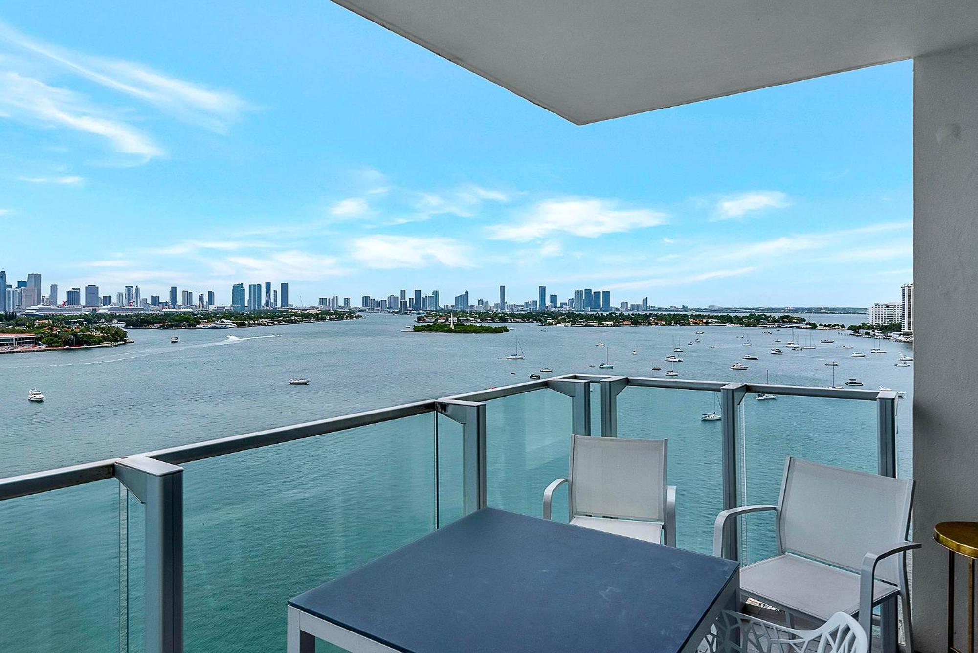 1100 West South Luxe Miami By Joe Semary Miami Beach