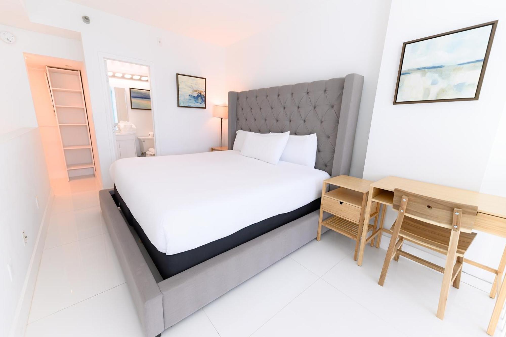 Seastays ~ Oceanfront Apartment Miami Beach