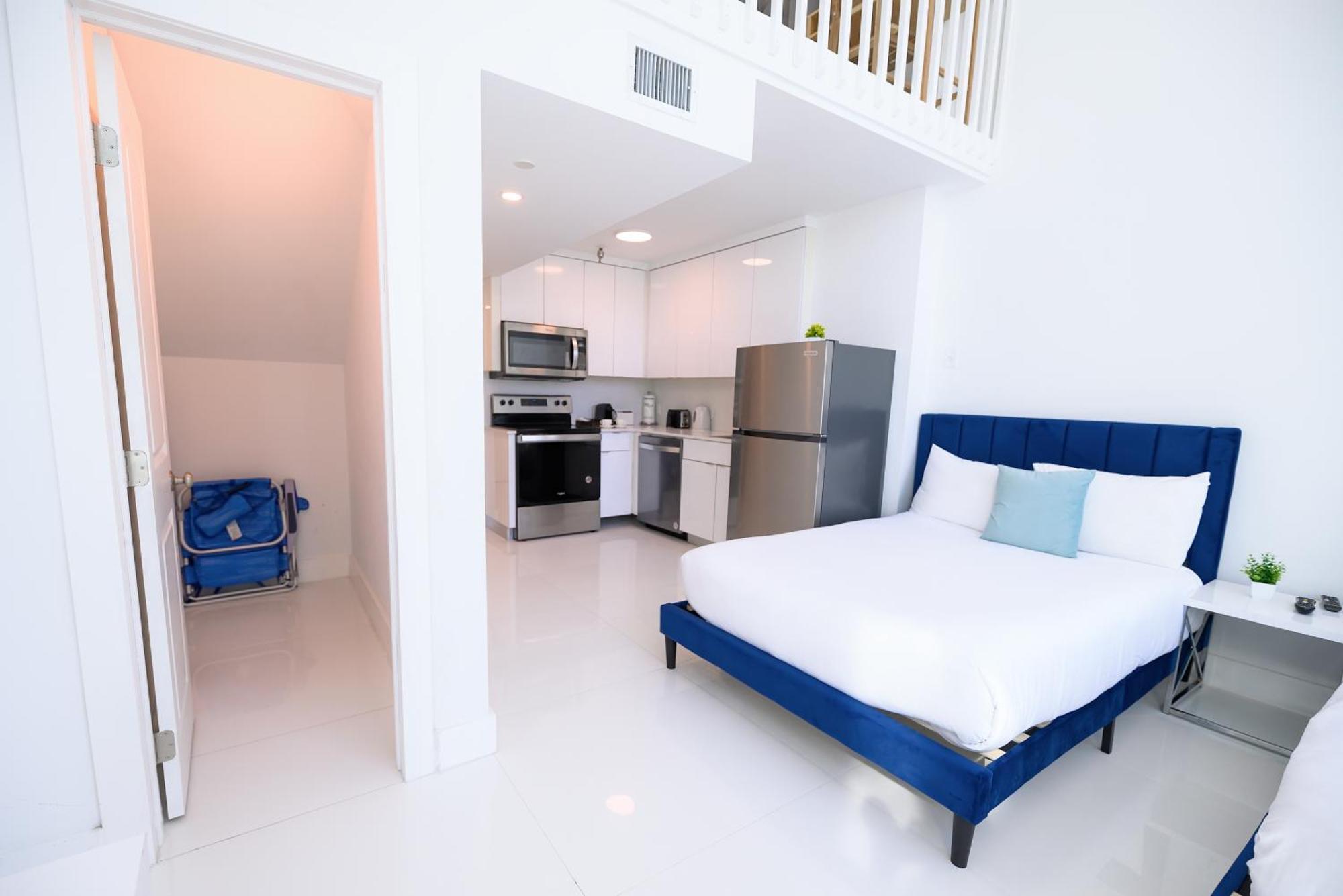 Seastays ~ Oceanfront Miami Beach