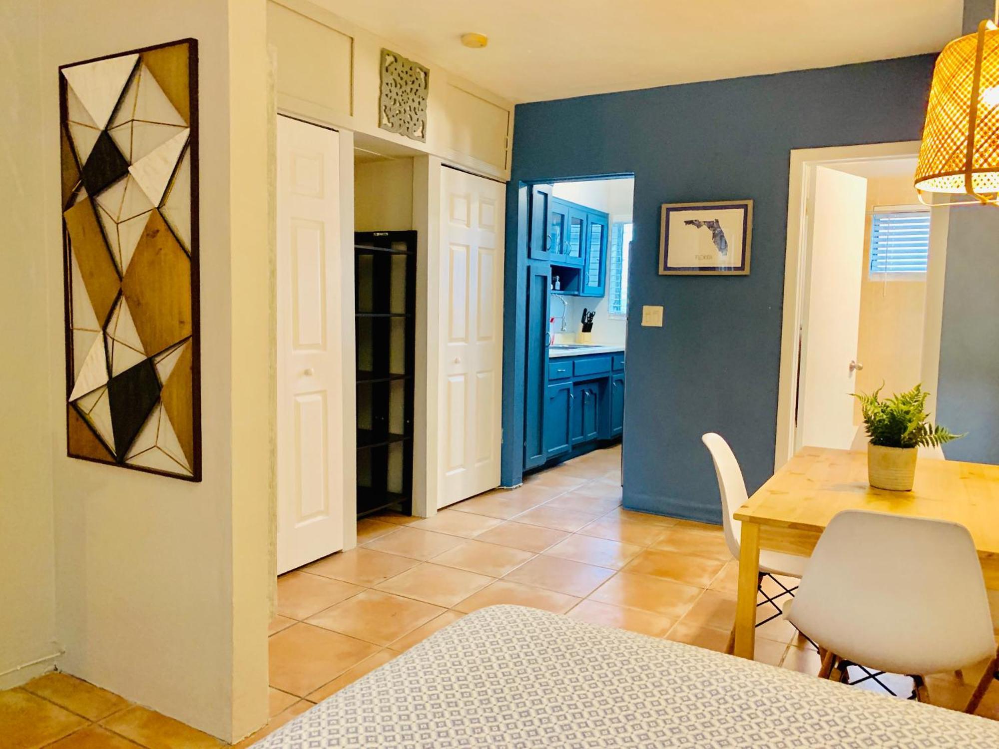 Apartment Miami On The Beach 1br Apt