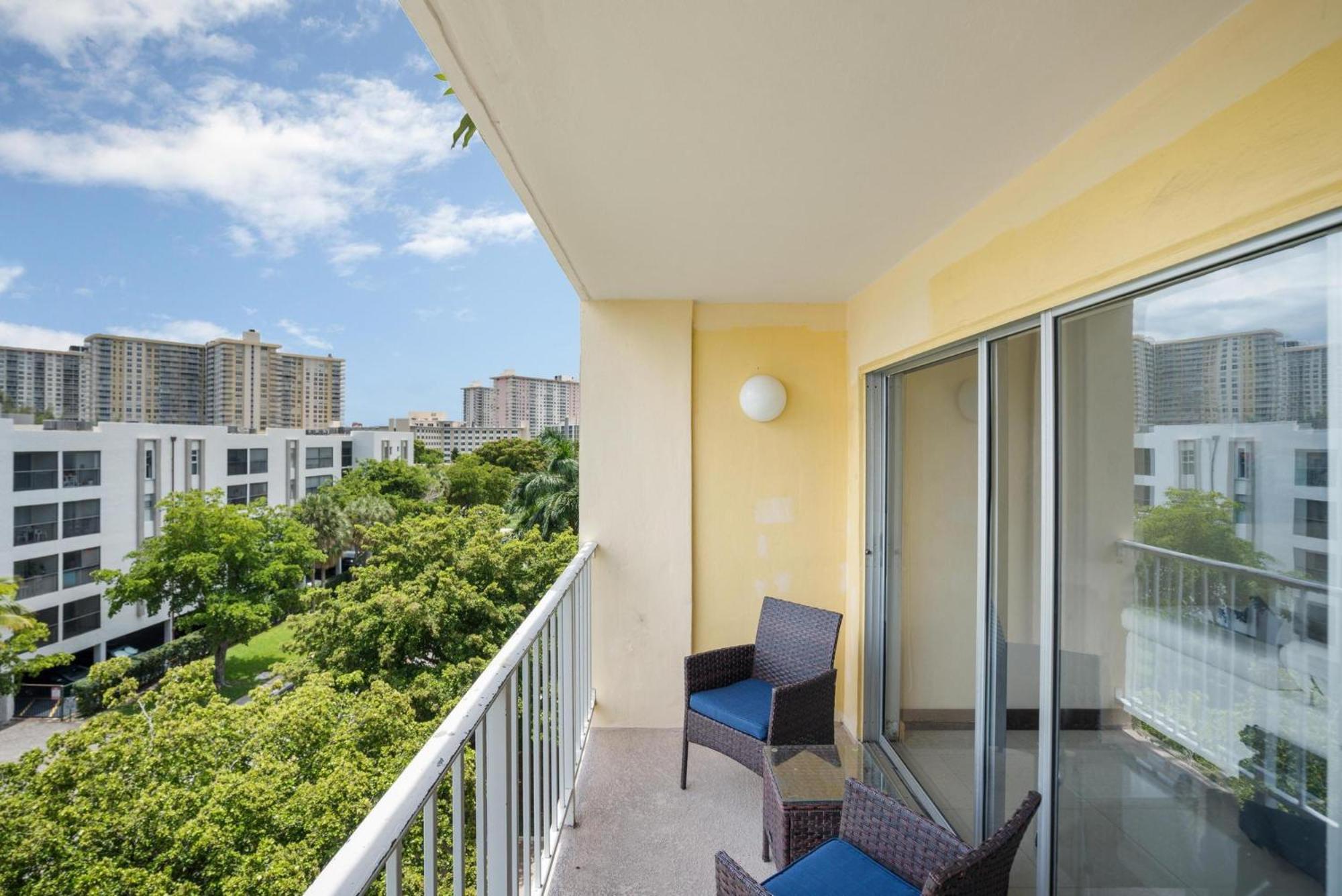 Marbella Towers High Floor Wonderful Apartment *