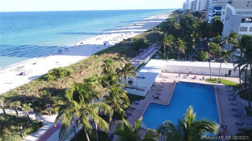 Oceanfront Miami 925 * Miami Beach