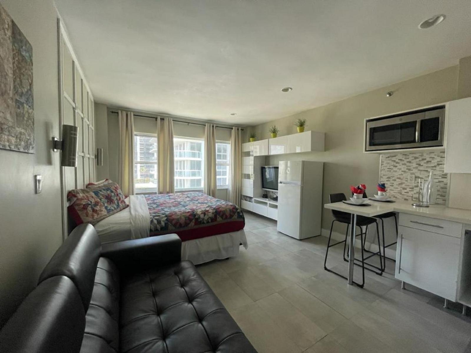 Apartment Oceanfront Miami 925 *