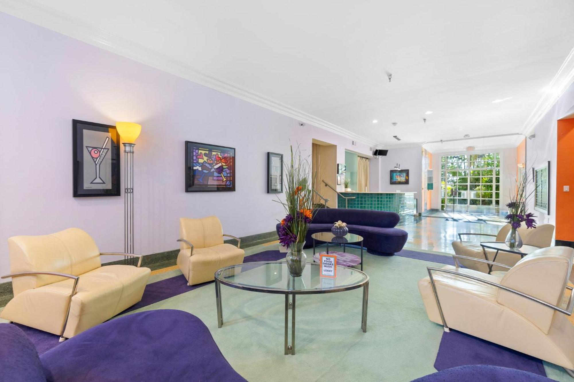 Apartment 1 Bedroom - Ocean Drive & 6th Street. Miami Beach