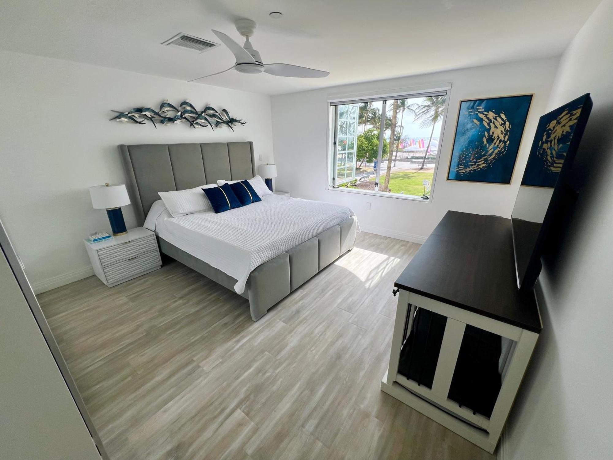 Wow! Location! Unit! New Renovated South Ocean Front Apartment *