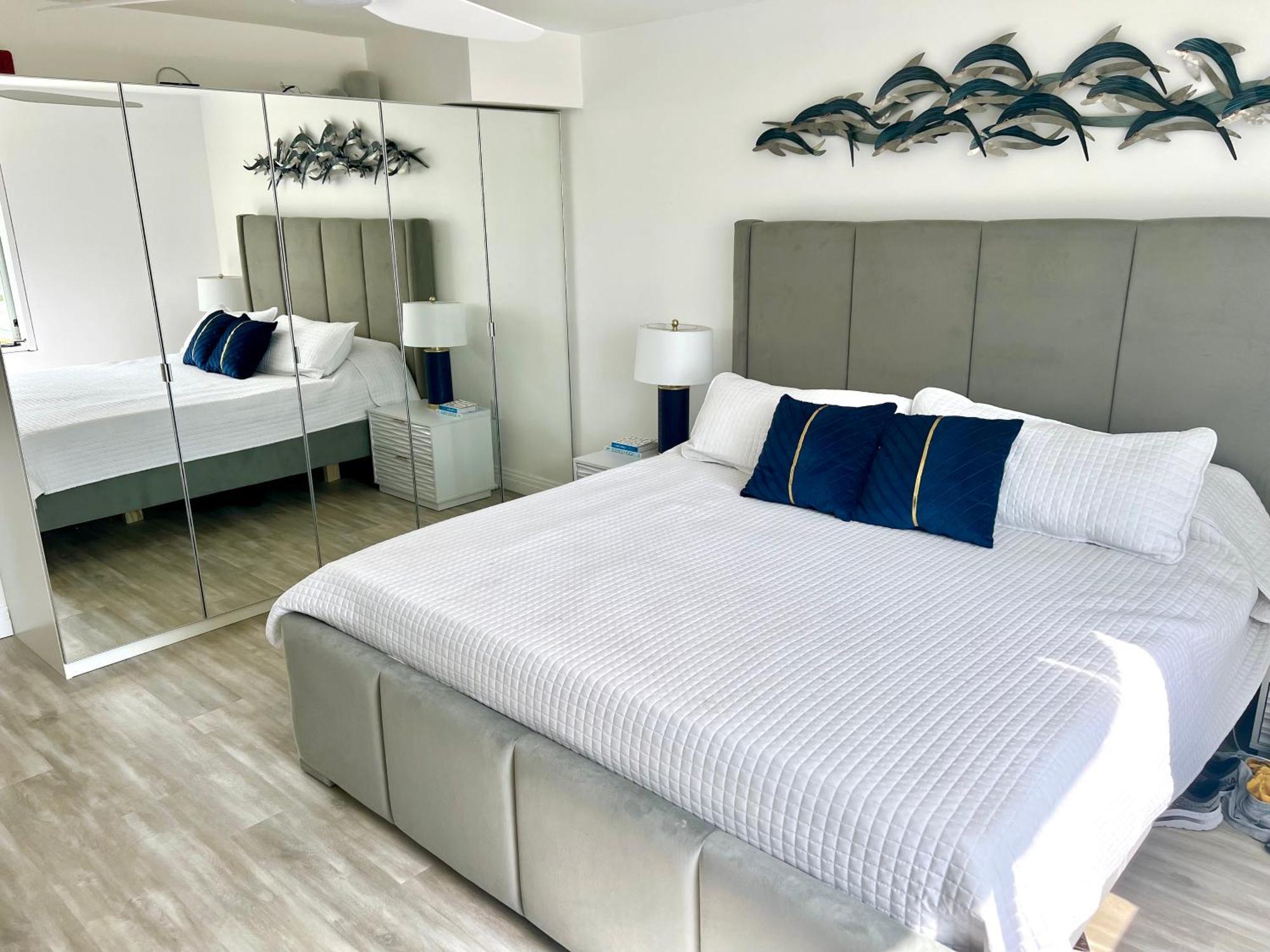 Wow! Location! Unit! New Renovated South Ocean Front