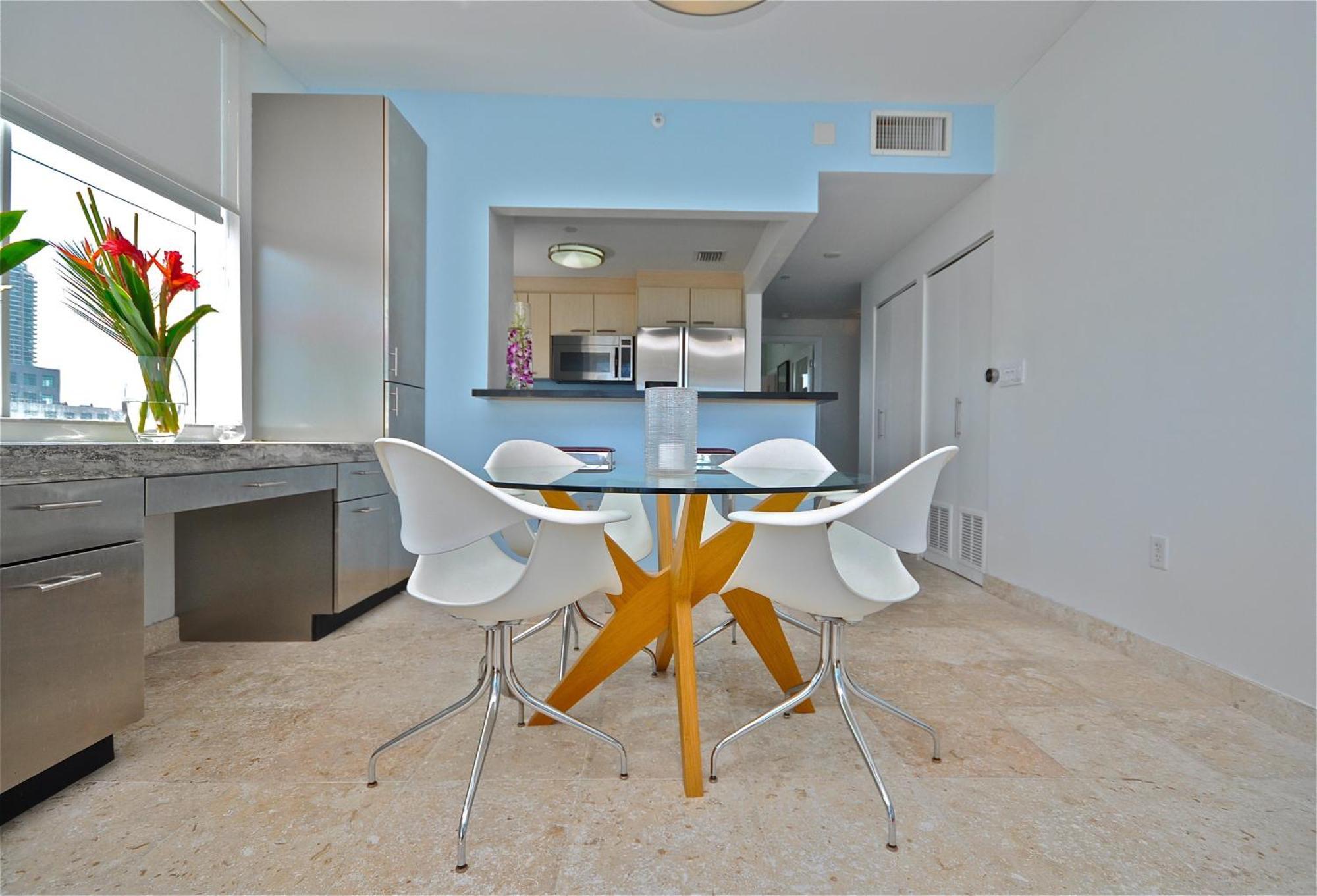 Dream Destinations At Ocean Place Apartment Miami Beach