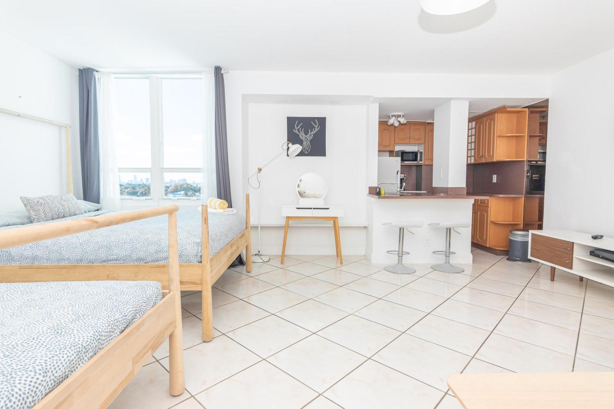 Girasole Aparthotel Miami Beach