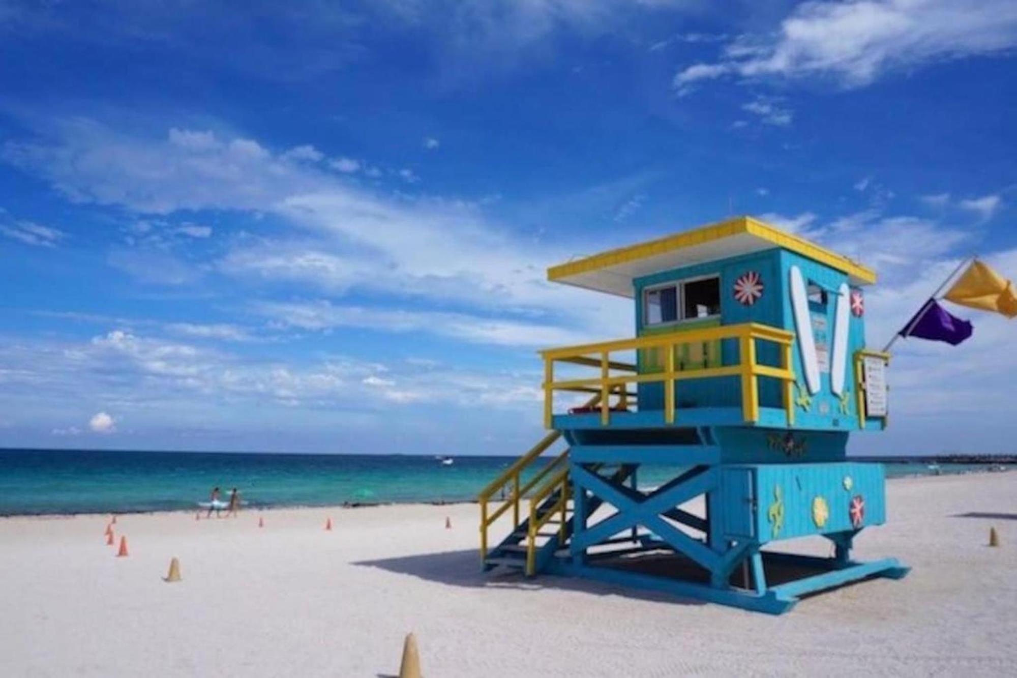 Ocean Breeze With Parking By The Miami Beach
