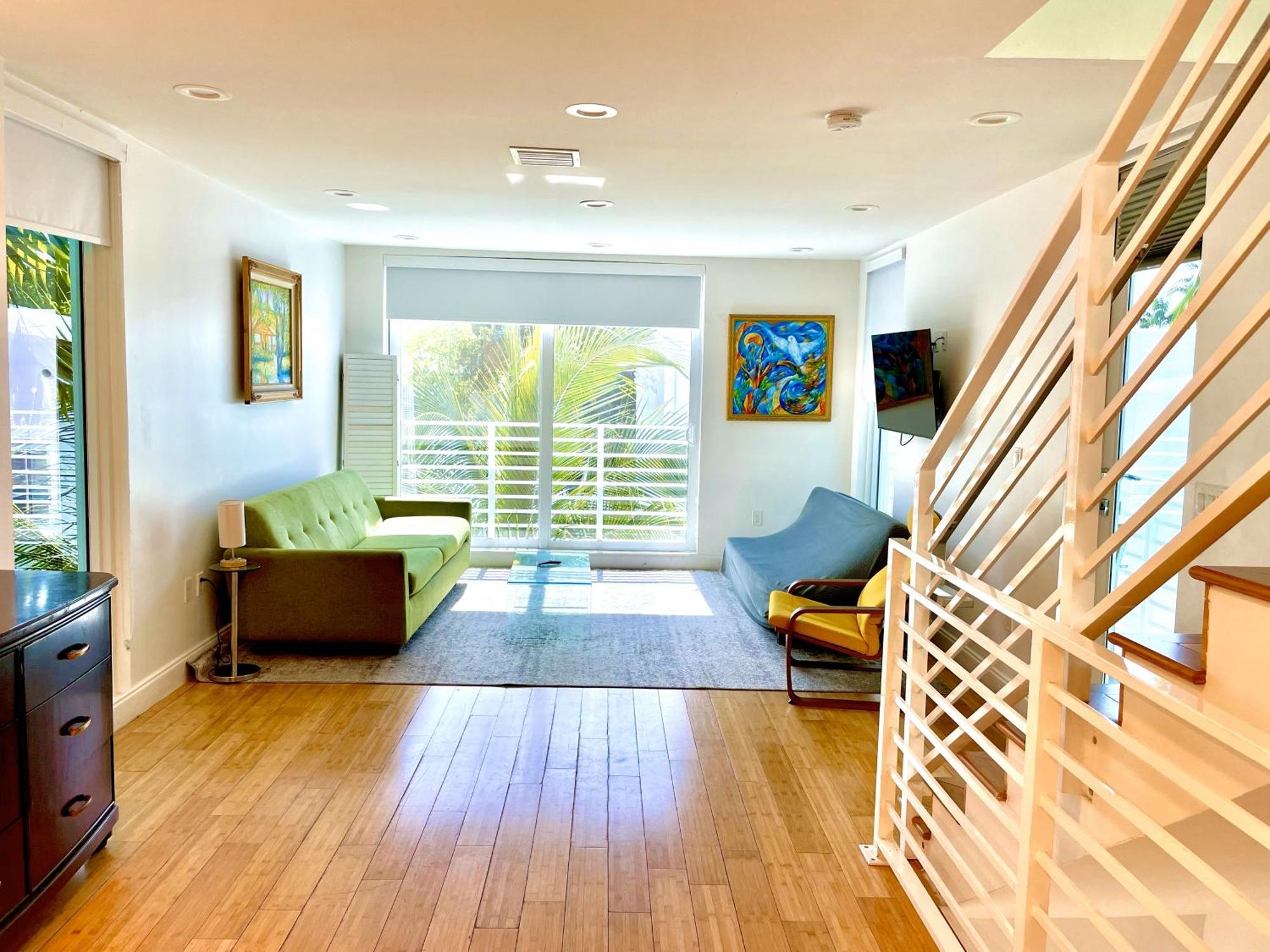 Apartment 30 Guests Luxury South W Rooftop *