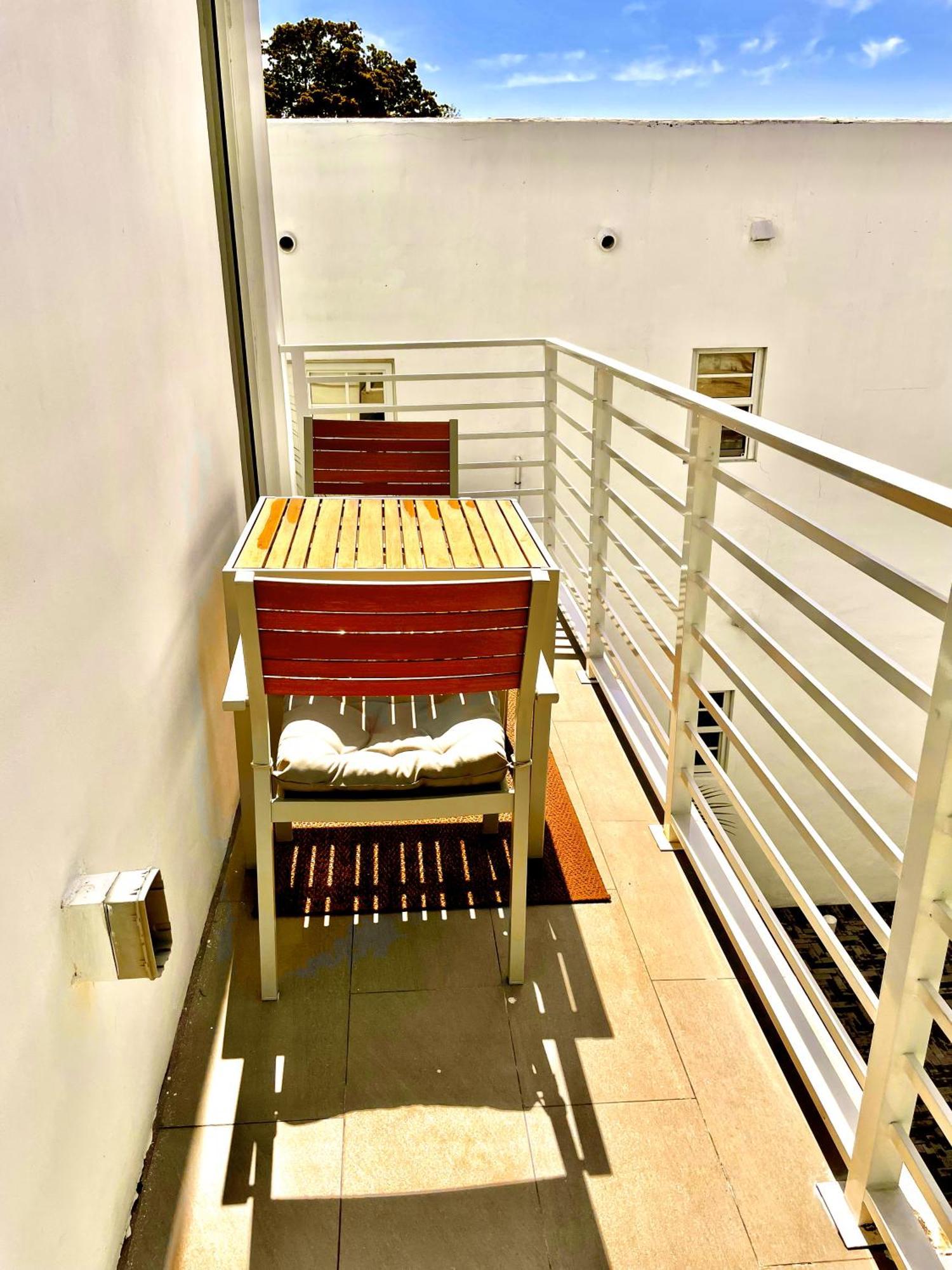 Apartment 30 Guests Luxury South W Rooftop *