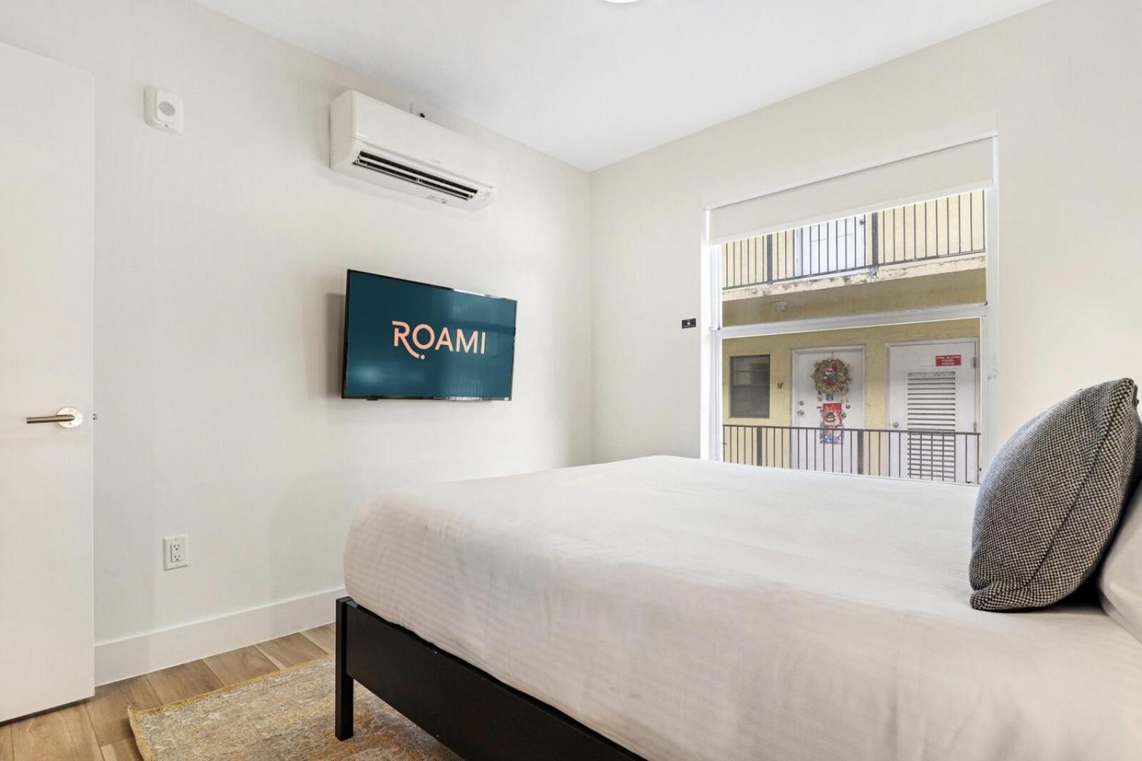 Roami At The Carmela Apartment Miami Beach