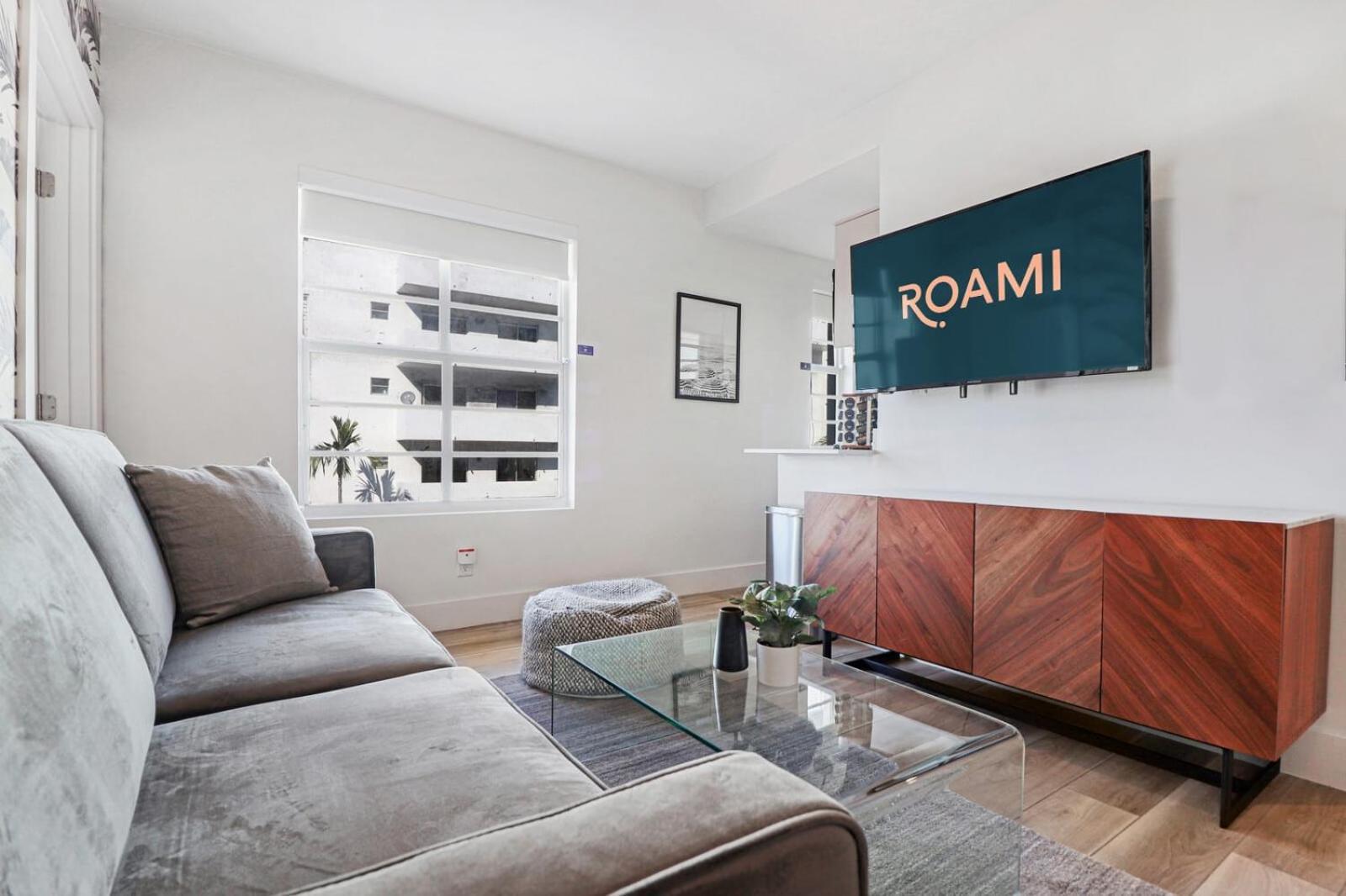 Roami At The Carmela *