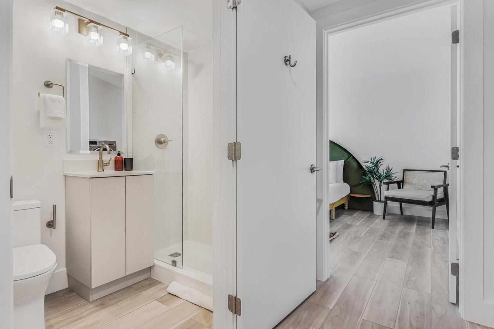 Apartment Roami At The Carmela