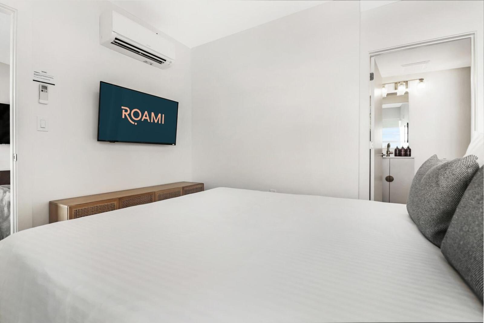Roami At The Carmela Miami Beach