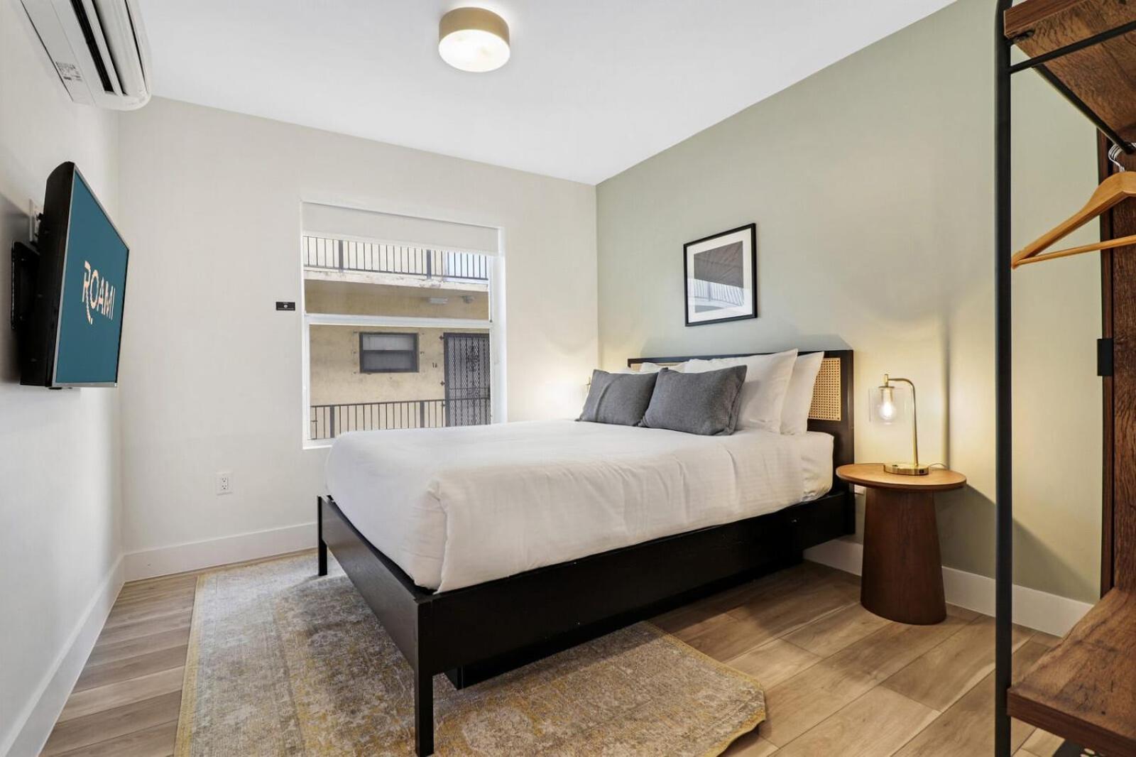 Apartment Roami At The Carmela