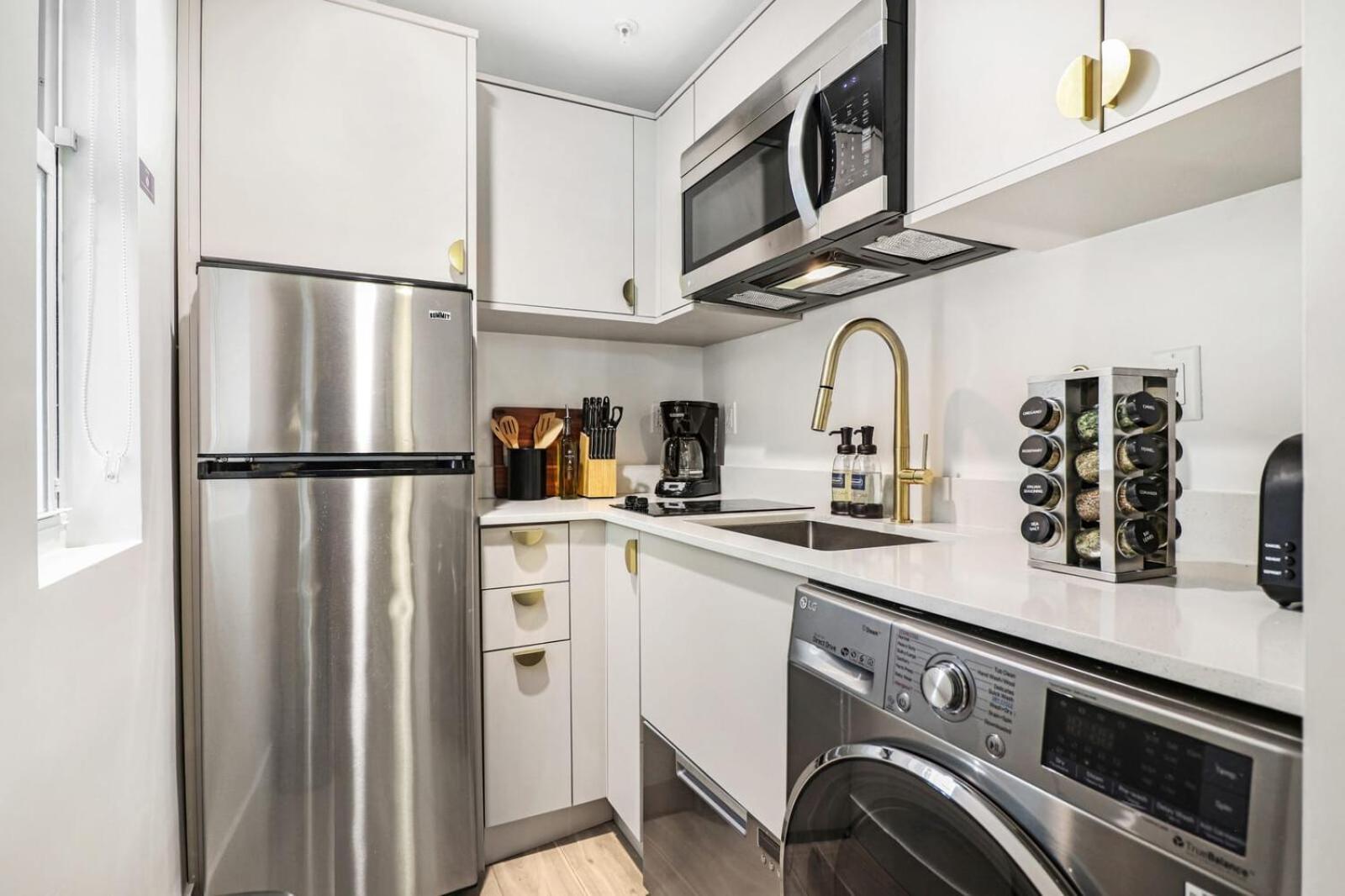 Roami At The Carmela Apartment Miami Beach