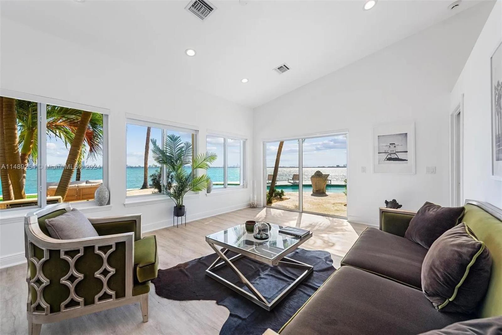 Hashmi Luxury 5bd & 5ba Retreat On North Bay Island Villa Miami Beach
