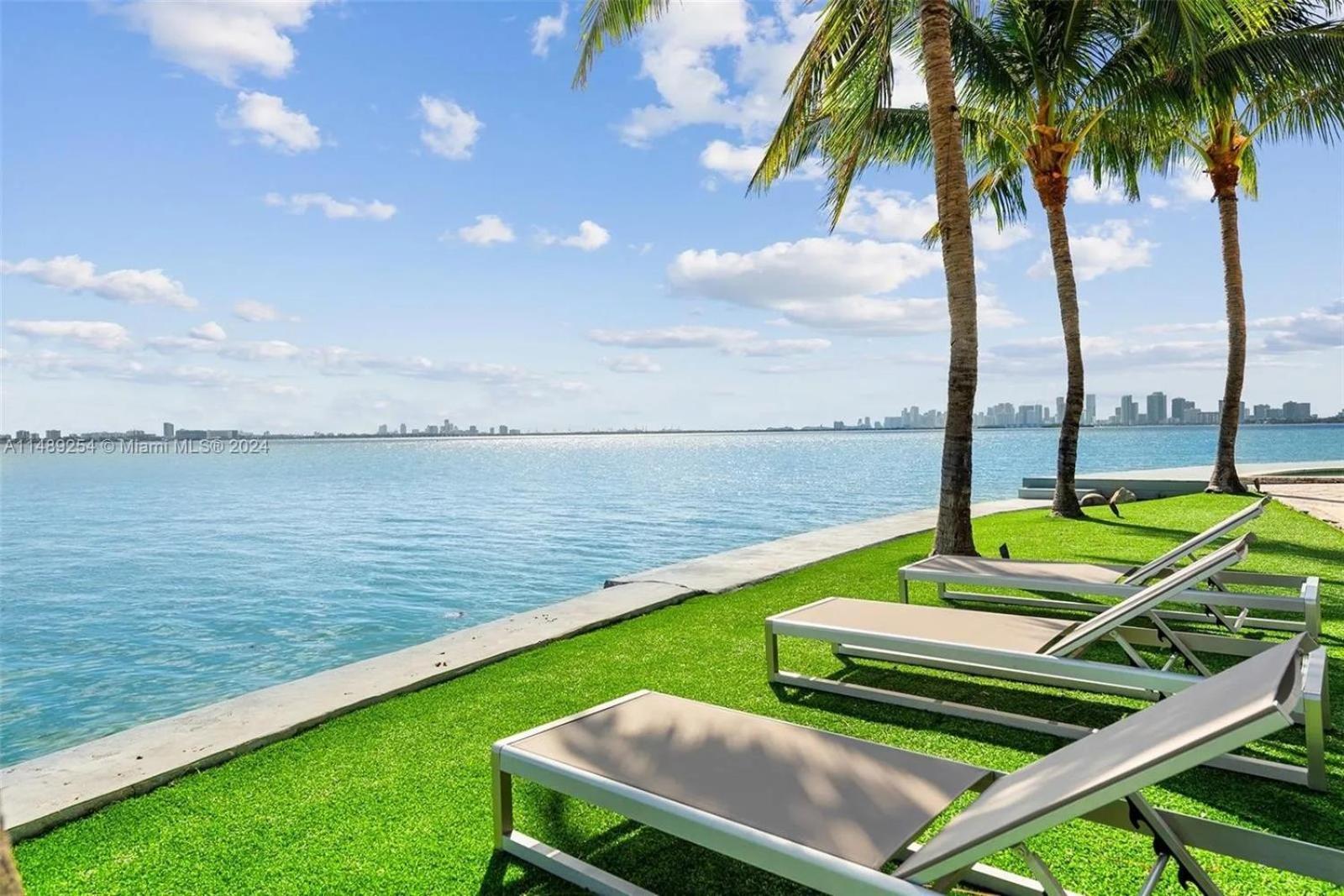 Hashmi Luxury 5bd & 5ba Retreat On North Bay Island *
