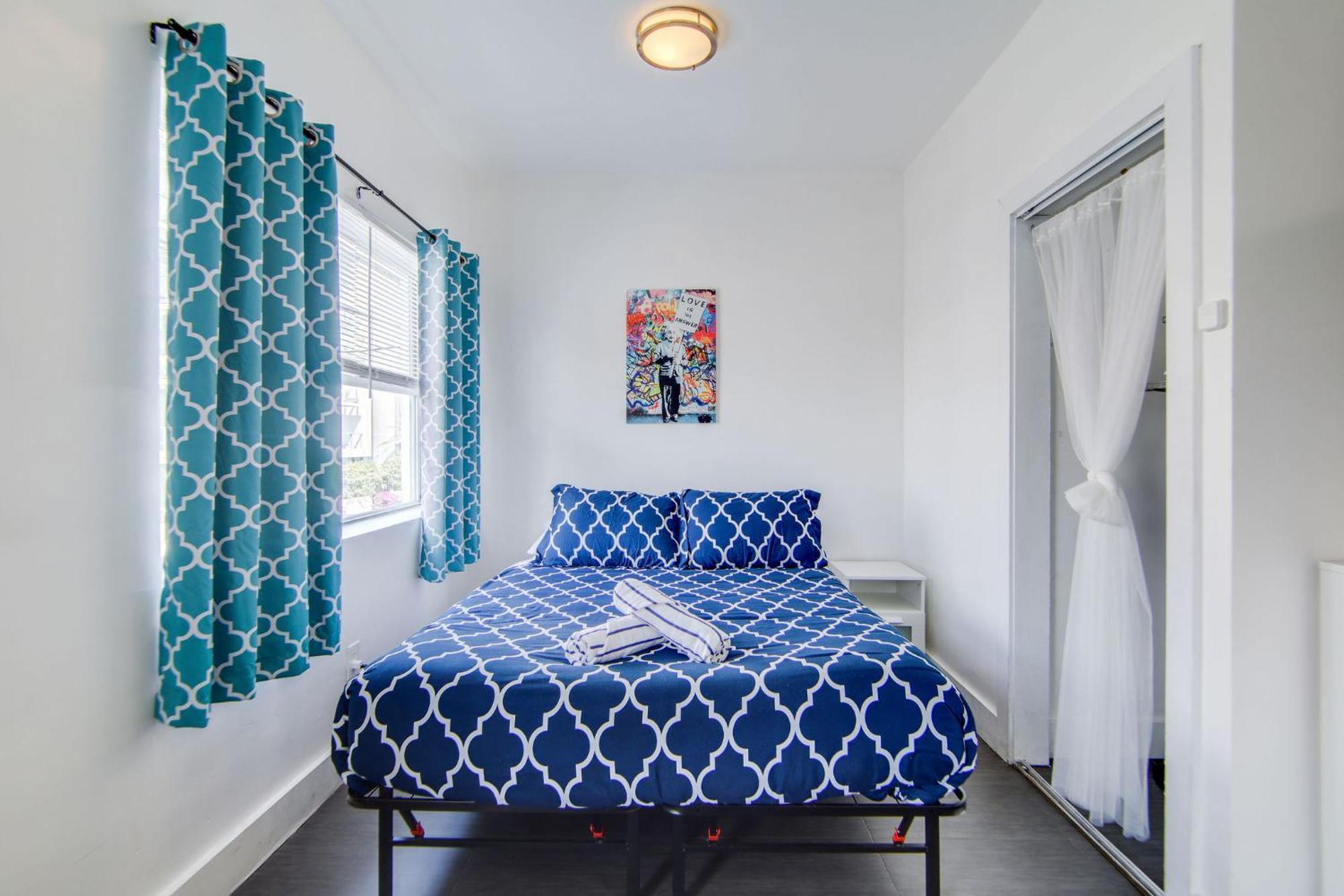 Charming Large Near Ocean Dr - South Apartment Miami Beach