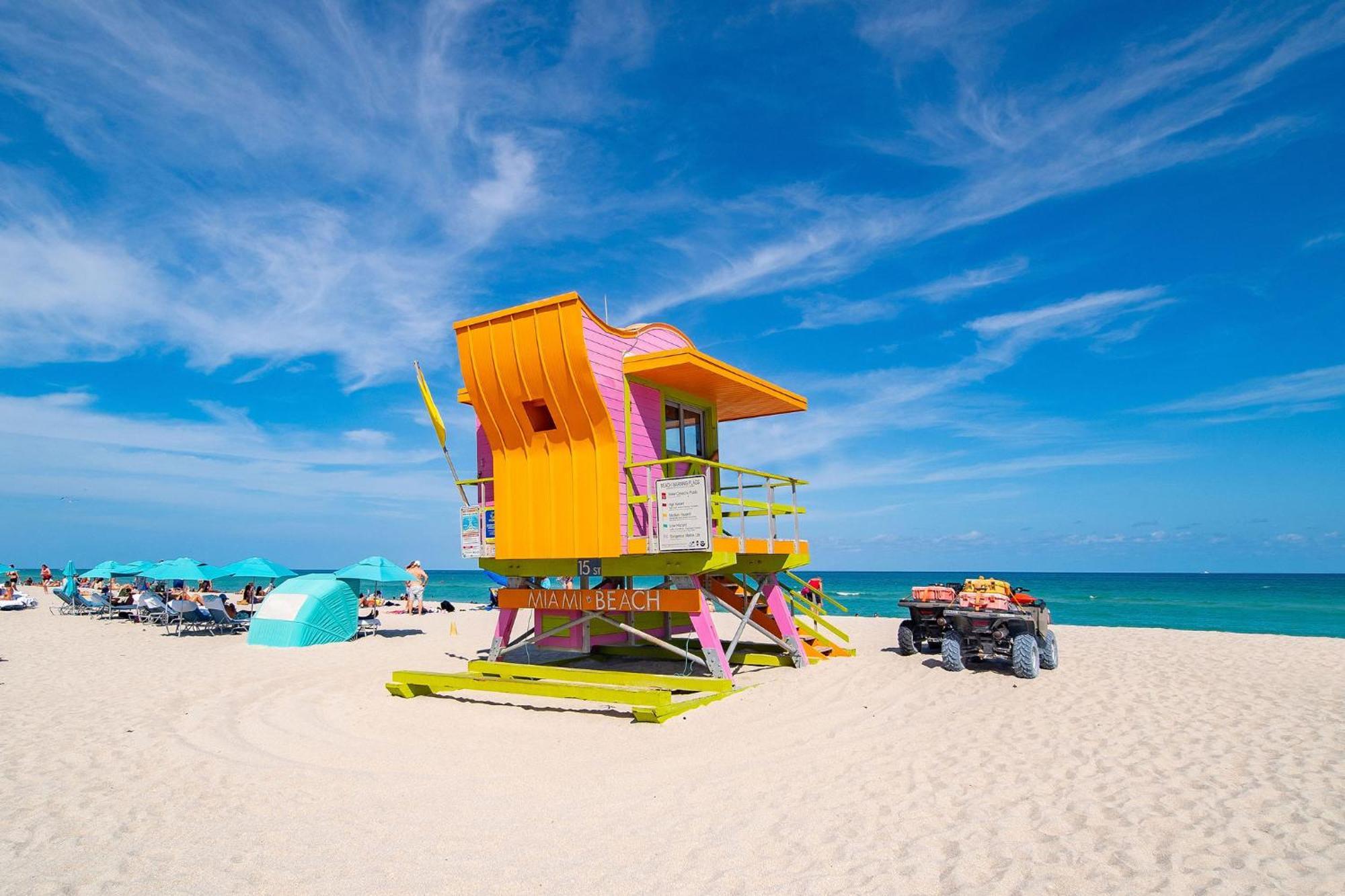 Charming Large Near Ocean Dr - South * Miami Beach