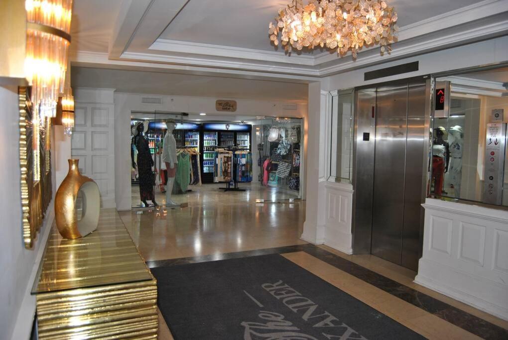 Holiday home Ocean Front 2 Bedroom And 2 Bathroom At The Alexander *