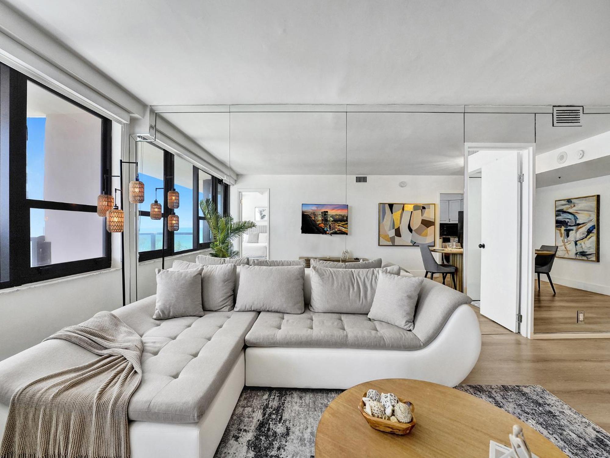 Ocean View 2 Bdrm 2 Ba 709 Apartment