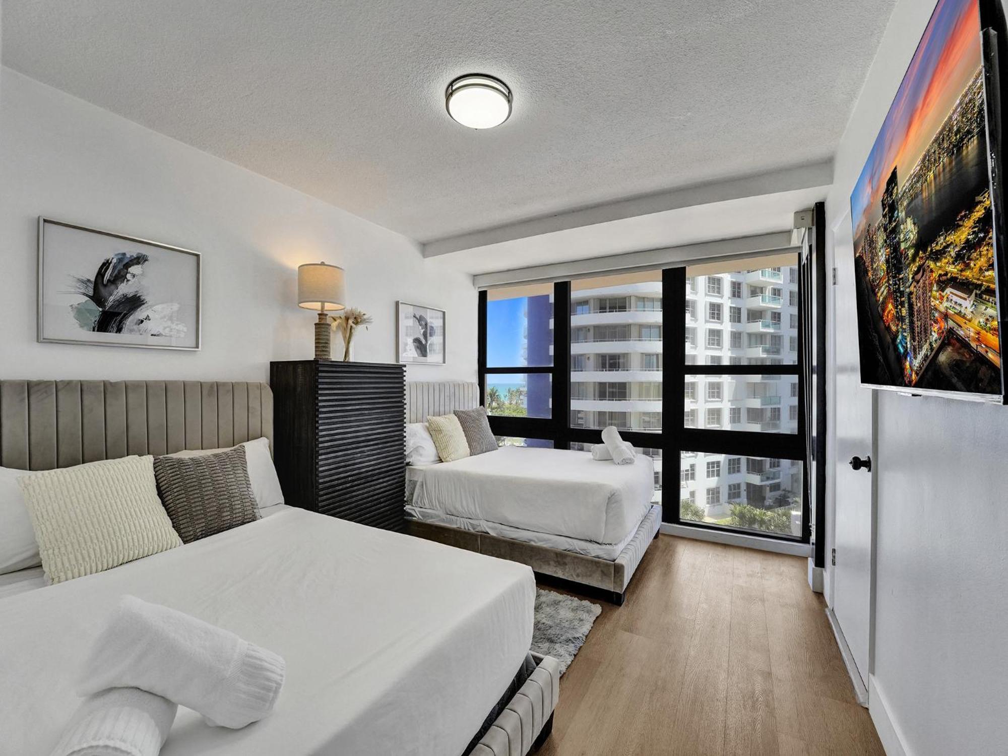 Ocean View 2 Bdrm 2 Ba 709 Apartment *