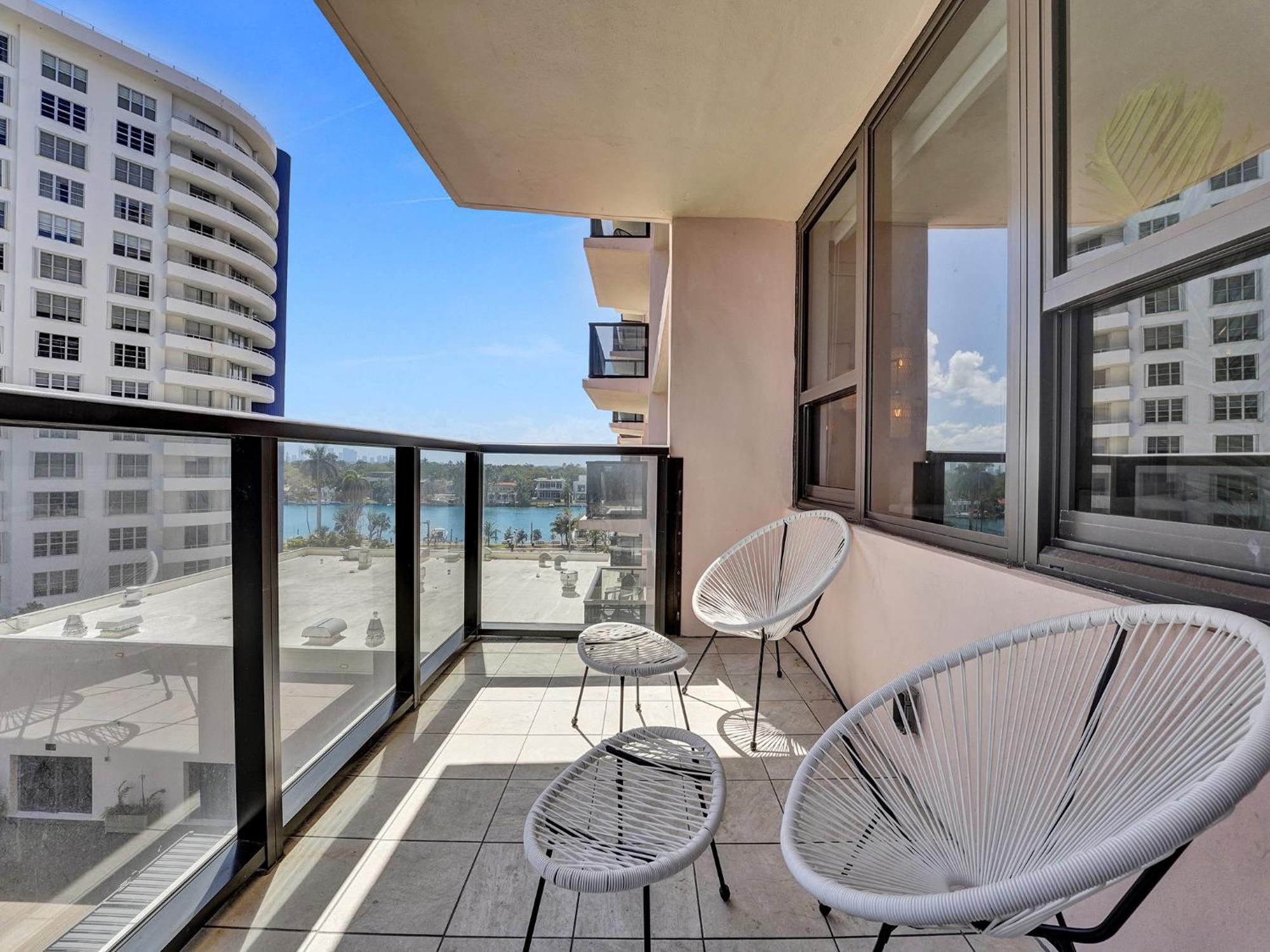Ocean View 2 Bdrm 2 Ba 709 Apartment